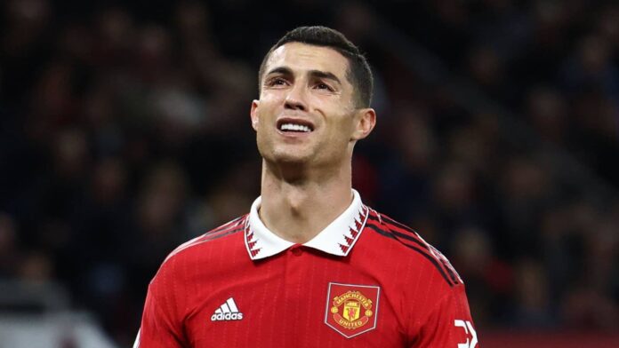 Manchester United announces Ronaldo exit
