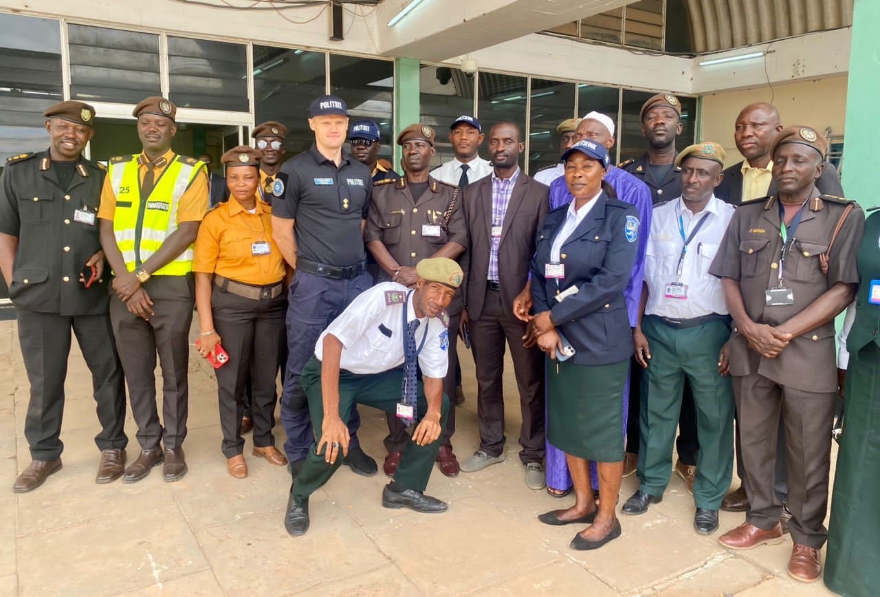 Estonian police donated a second batch of uniforms to the Gambian authorities