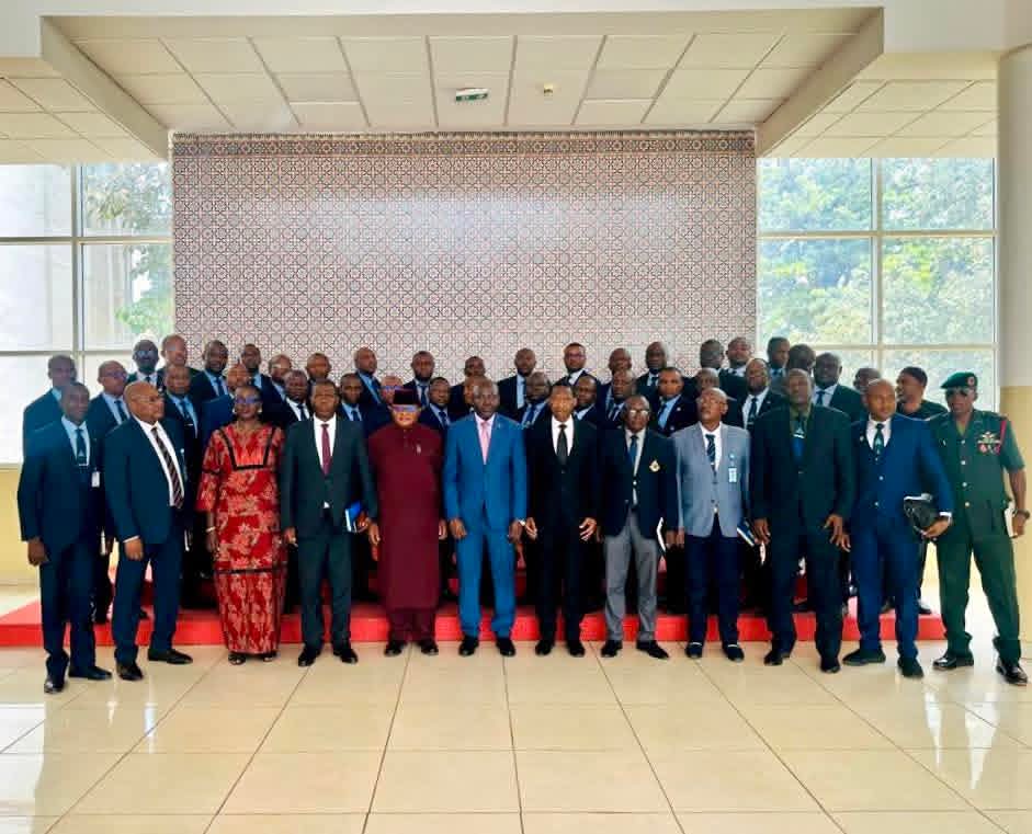 𝐏𝐞𝐫𝐦𝐚𝐧𝐞𝐧𝐭 𝐒𝐞𝐜𝐫𝐞𝐭𝐚𝐫𝐲, 𝐀𝐦𝐛𝐚𝐬𝐬𝐚𝐝𝐨𝐫 𝐋𝐚𝐧𝐠 𝐘𝐚𝐛𝐨𝐮, 𝐫𝐞𝐜𝐞𝐢𝐯𝐞𝐝 𝐚 𝐡𝐢𝐠𝐡-𝐥𝐞𝐯𝐞𝐥 𝐝𝐞𝐥𝐞𝐠𝐚𝐭𝐢𝐨𝐧 𝐟𝐫𝐨𝐦 𝐍𝐢𝐠𝐞𝐫𝐢𝐚